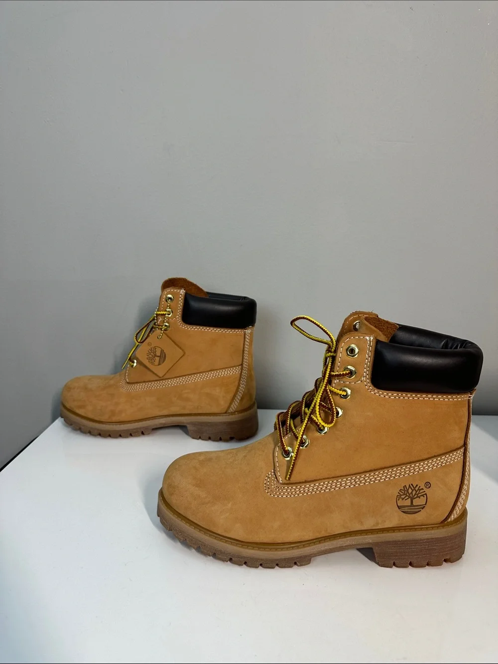 Timberland Wheat Nubuck Leather 6” Lace Up Boots Size 7 Utility Gorpcore Work